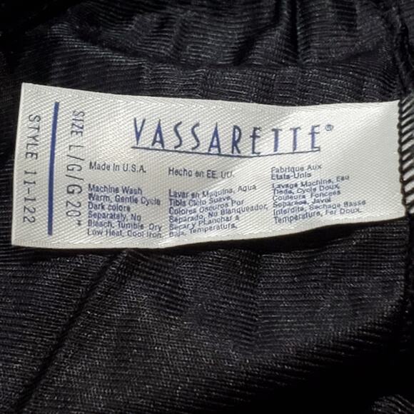 Vintage Vassarette Black Half Slip with Slit L 20" Style 11-122 - Picture 3 of 4